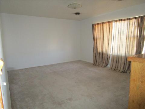 110 N 8th St, Eldorado, OK 73537 photo 2
