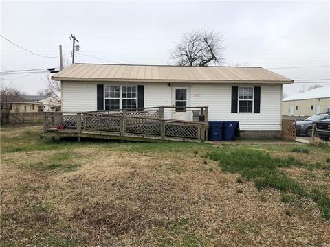210 W Barger St, Wayne, OK 73095 photo 1