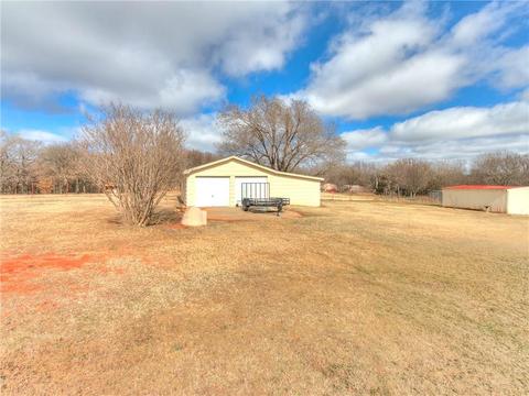 408 S Cemetery Rd, Tuttle, OK 73089 photo 9