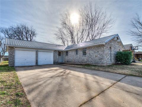 140 Folsom Dr, Mcloud, OK 74851 photo 1