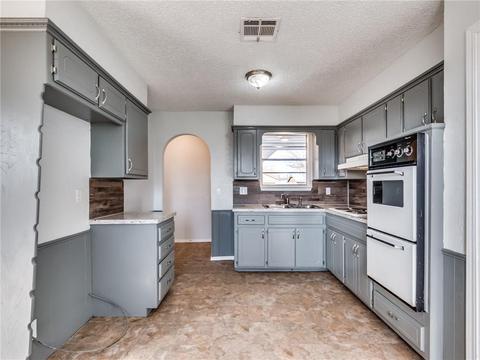 140 Folsom Dr, Mcloud, OK 74851 photo 8