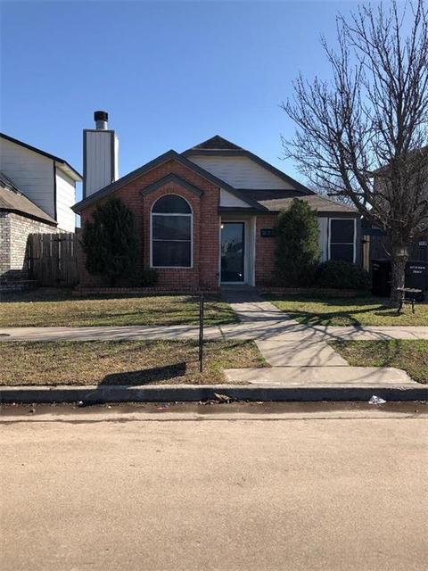 2122 Meench, Moore, OK 73170 photo 1