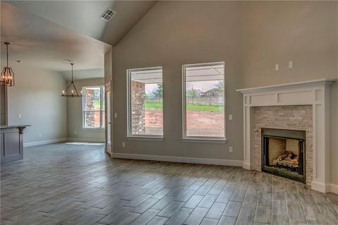 762 Windmill, Blanchard, OK 73010 photo 3