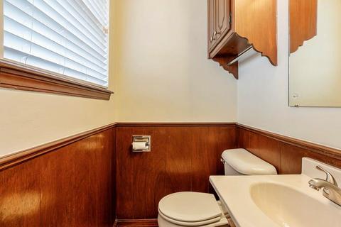 511 E 29th St, Edmond, OK 73013 photo 18