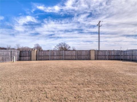 2604 Siena Ln, Moore, OK 73160 photo 33
