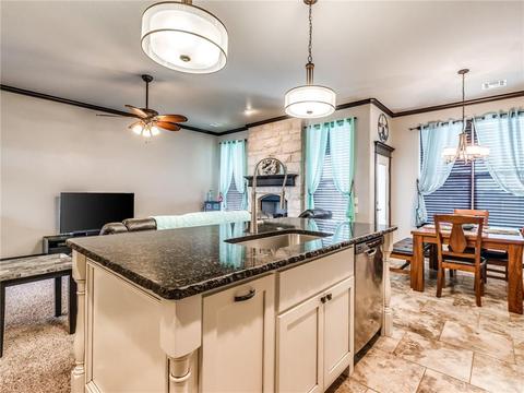 2604 Siena Ln, Moore, OK 73160 photo 11