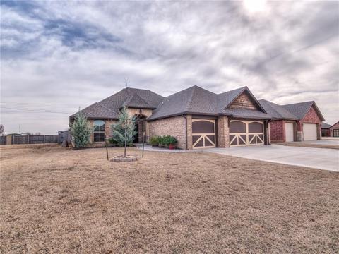 2604 Siena Ln, Moore, OK 73160 photo 2