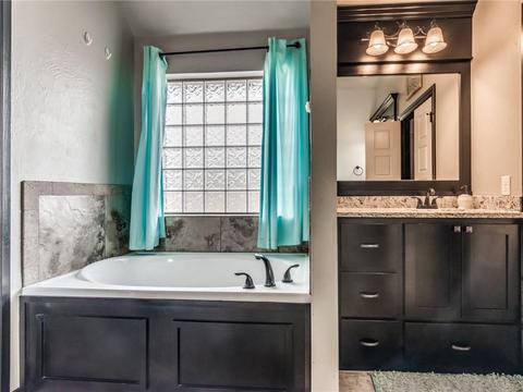 2604 Siena Ln, Moore, OK 73160 photo 20