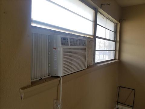 604 Judy Ave, Altus, OK 73521 photo 5