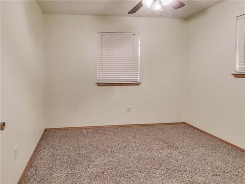 829 N Gale Ave, Moore, OK 73160 photo 8