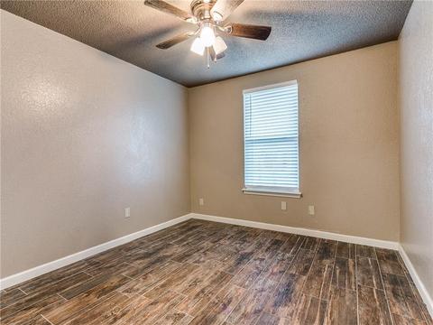 2147 Meench Dr, Moore, OK 73170 photo 15