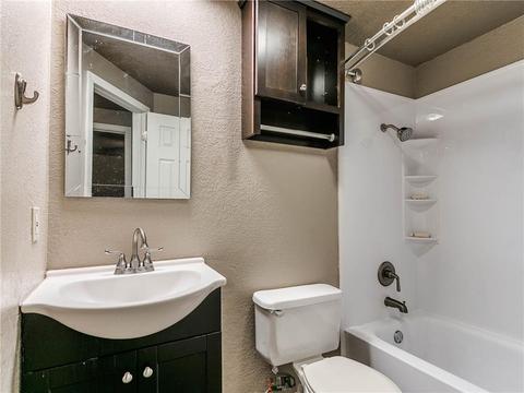 2147 Meench Dr, Moore, OK 73170 photo 18
