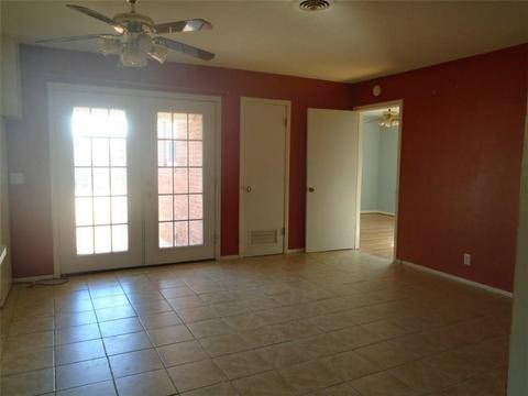 1820 Beverly Dr, Altus, OK 73521 photo 12