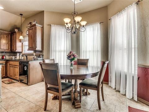 3416 SE 31st Pl, Moore, OK 73165 photo 8