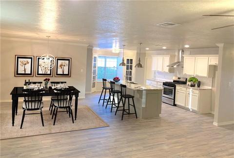 813 Cambridge Dr, Altus, OK 73521 photo 5