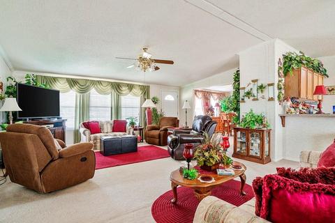 1700 Breezeway Hts, Harrah, OK 73045 photo 6