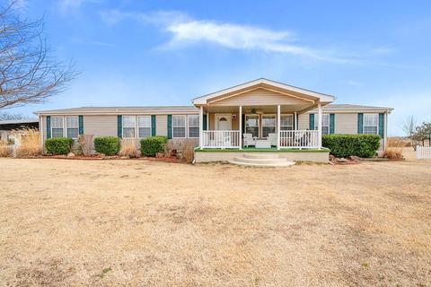 1700 Breezeway Hts, Harrah, OK 73045 photo 2