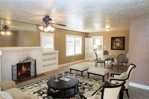 923 E Cypress St, Altus, OK 73521 photo 7