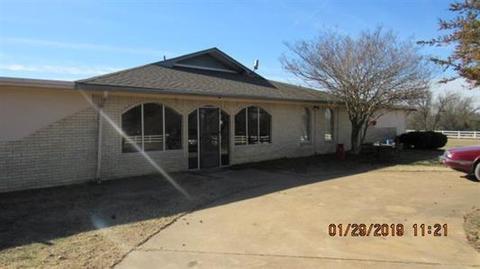 2678 E 2087 Rd, Hugo, OK 74728 photo 1