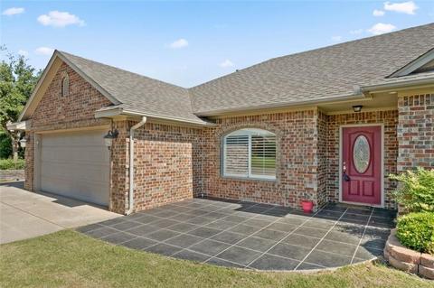 1117 Sheryl Ln, Altus, OK 73521 photo 2