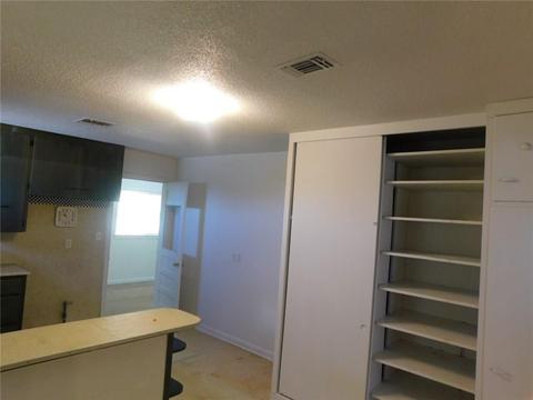 102 E Maple St, Tecumseh, OK 74873 photo 6