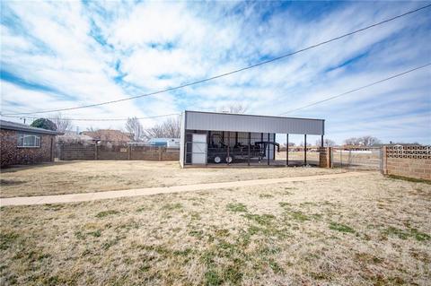 411 E Washington, Sayre, OK 73662 photo 2