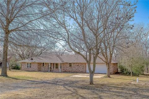 415 Aspen Ave, Tuttle, OK 73089 photo 2