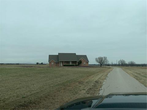 14406 W Gore Blvd, Cache, OK 73527 photo 1