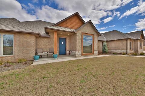 1104 Riata Rd, Tuttle, OK 73089 photo 1