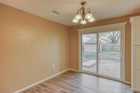 406 N Front St, Noble, OK 73068 photo 7