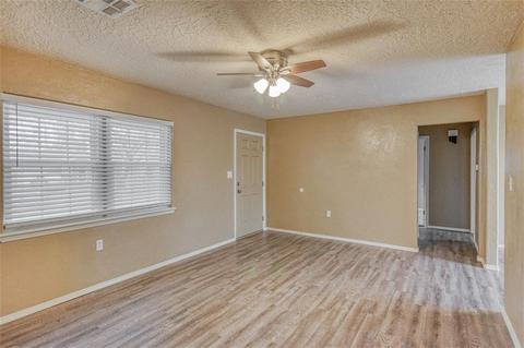 406 N Front St, Noble, OK 73068 photo 6