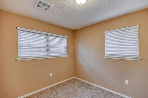 406 N Front St, Noble, OK 73068 photo 15