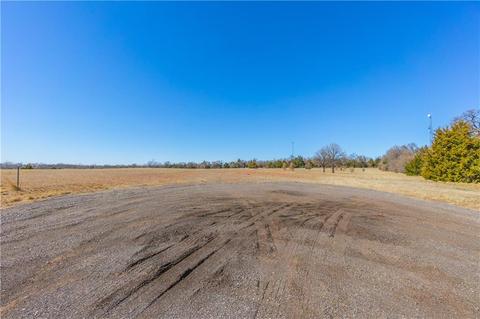 451 Switchgrass Way, Newcastle, OK 73065 photo 5