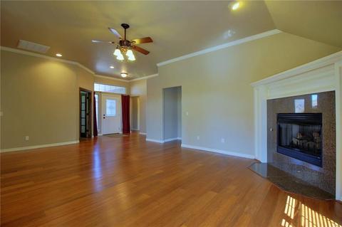 108 Southpointe Ave, Tuttle, OK 73089 photo 7