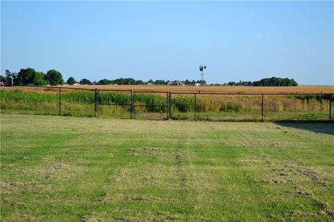 108 Southpointe Ave, Tuttle, OK 73089 photo 23