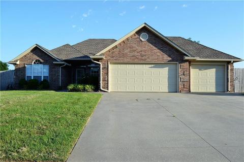 108 Southpointe Ave, Tuttle, OK 73089 photo 1