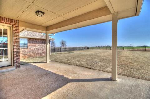 108 Southpointe Ave, Tuttle, OK 73089 photo 21