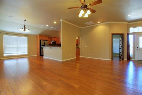 108 Southpointe Ave, Tuttle, OK 73089 photo 8