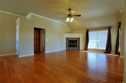 108 Southpointe Ave, Tuttle, OK 73089 photo 6