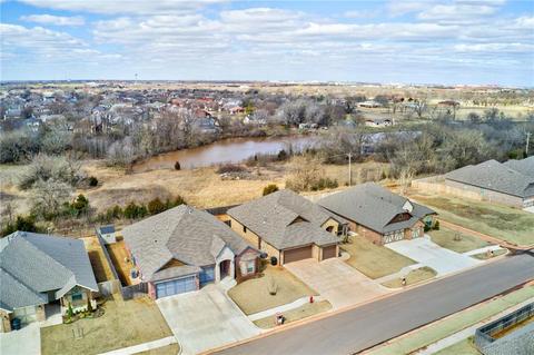 2601 Ethan Ln, Moore, OK 73160 photo 2