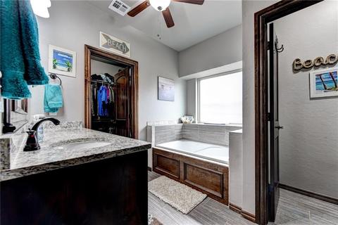 2601 Ethan Ln, Moore, OK 73160 photo 16