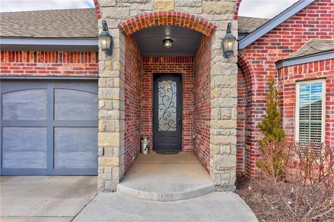 2601 Ethan Ln, Moore, OK 73160 photo 4