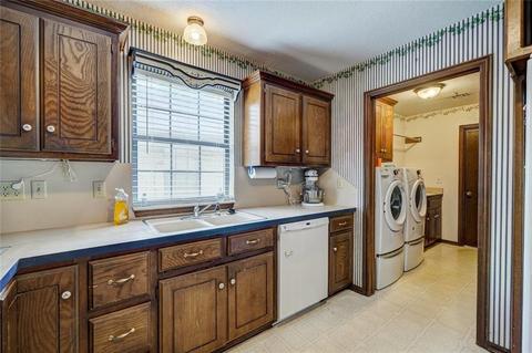 Undisclosed, Norman, OK 73071 photo 16