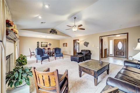Undisclosed, Norman, OK 73071 photo 11