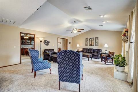 Undisclosed, Norman, OK 73071 photo 10