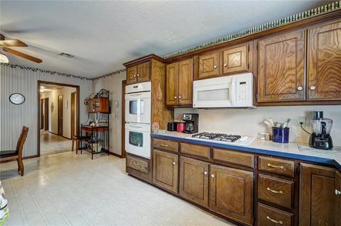 Undisclosed, Norman, OK 73071 photo 17