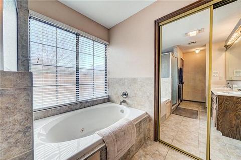 Undisclosed, Norman, OK 73071 photo 24