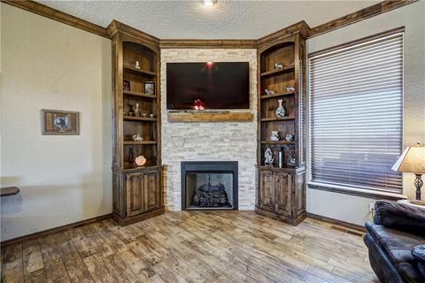 749 Hannah Dr, Tuttle, OK 73089 photo 8