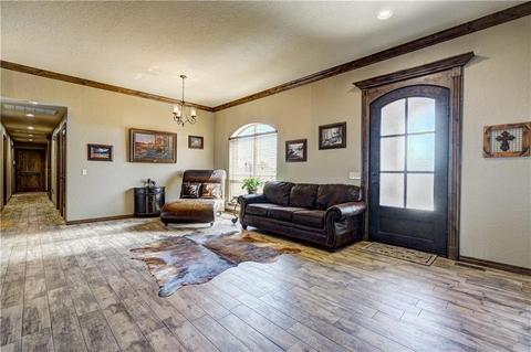 749 Hannah Dr, Tuttle, OK 73089 photo 7