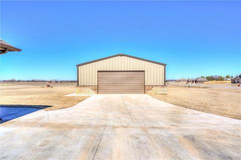 749 Hannah Dr, Tuttle, OK 73089 photo 3